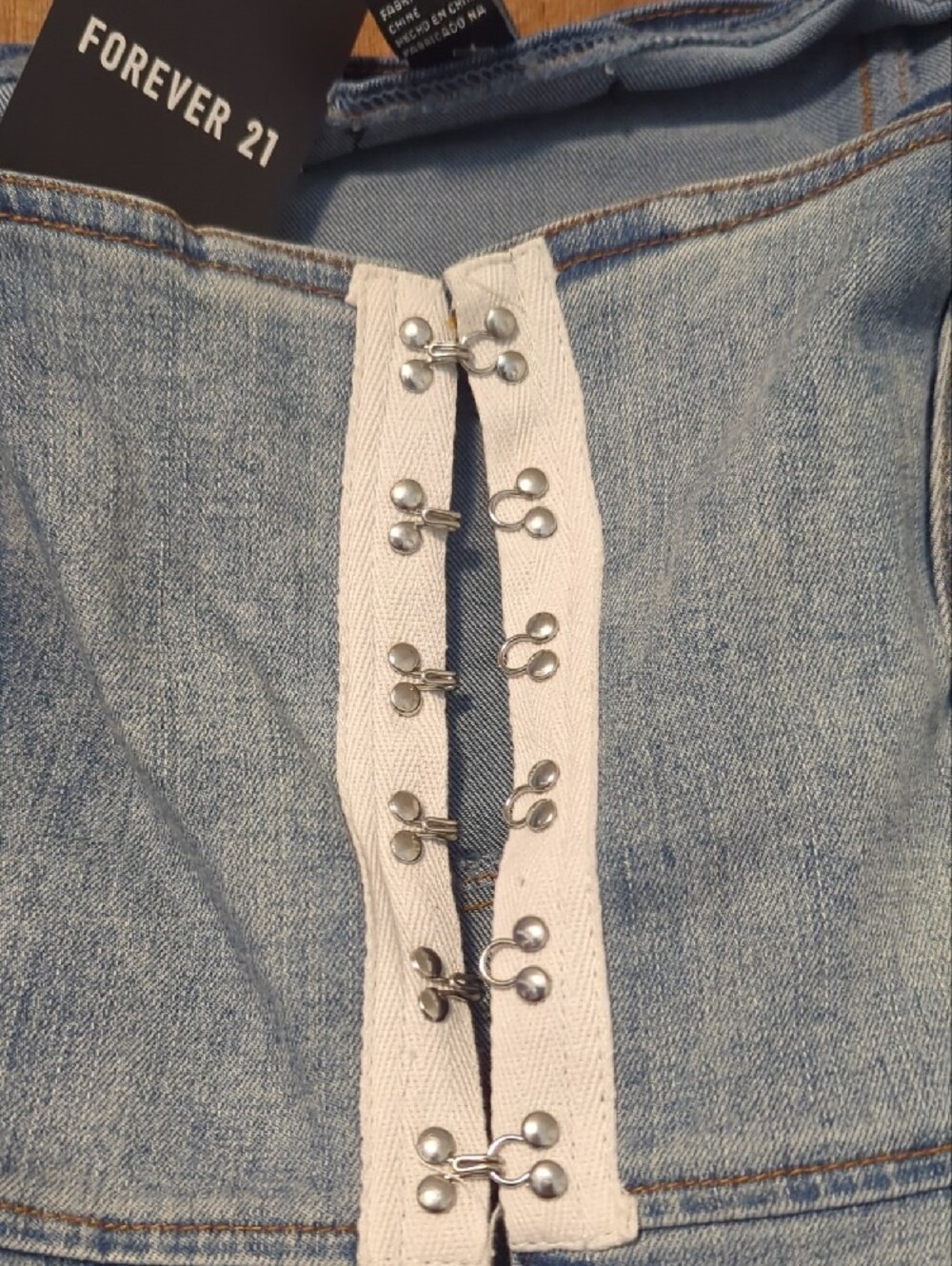 Forever 21 Light Blue Denim Puff-Sleeve Corset Top - Picture 4 of 13